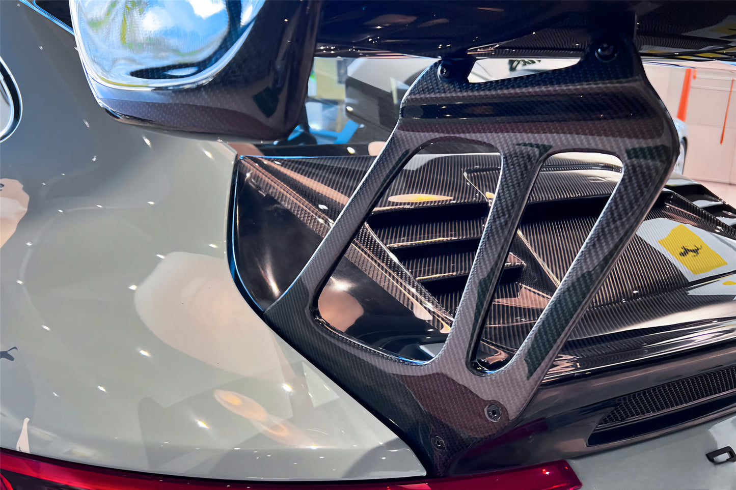 Porsche 911 (991.1 & 991.2) 2011-2019 Carbon Fiber GT3 RS-Style Spoiler