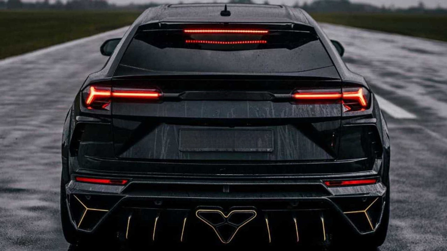 Lamborghini URUS 2018+ DRY Carbon Fiber & FRP Rear Bumper