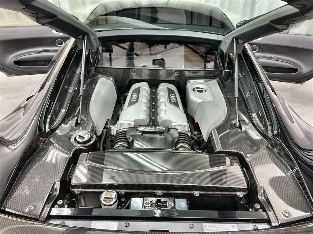 AUDI R8 (V10) Coupe 2022 & 2023 DRY Carbon Fiber Engine Covers