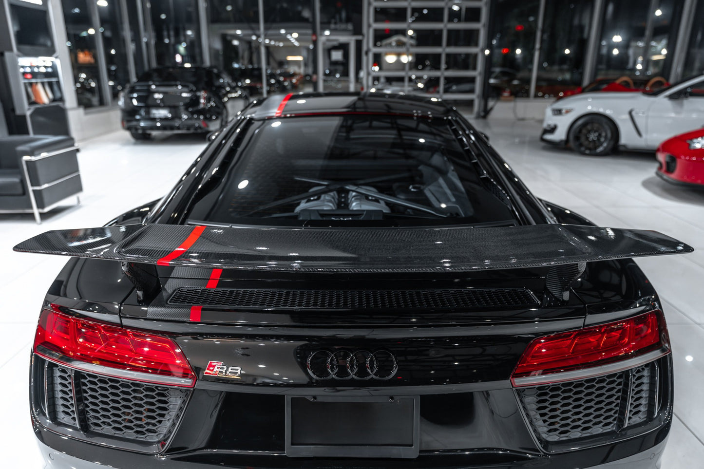 AUDI R8 V8 (V10) 2017-2019 DRY Carbon Fiber GT Spoiler