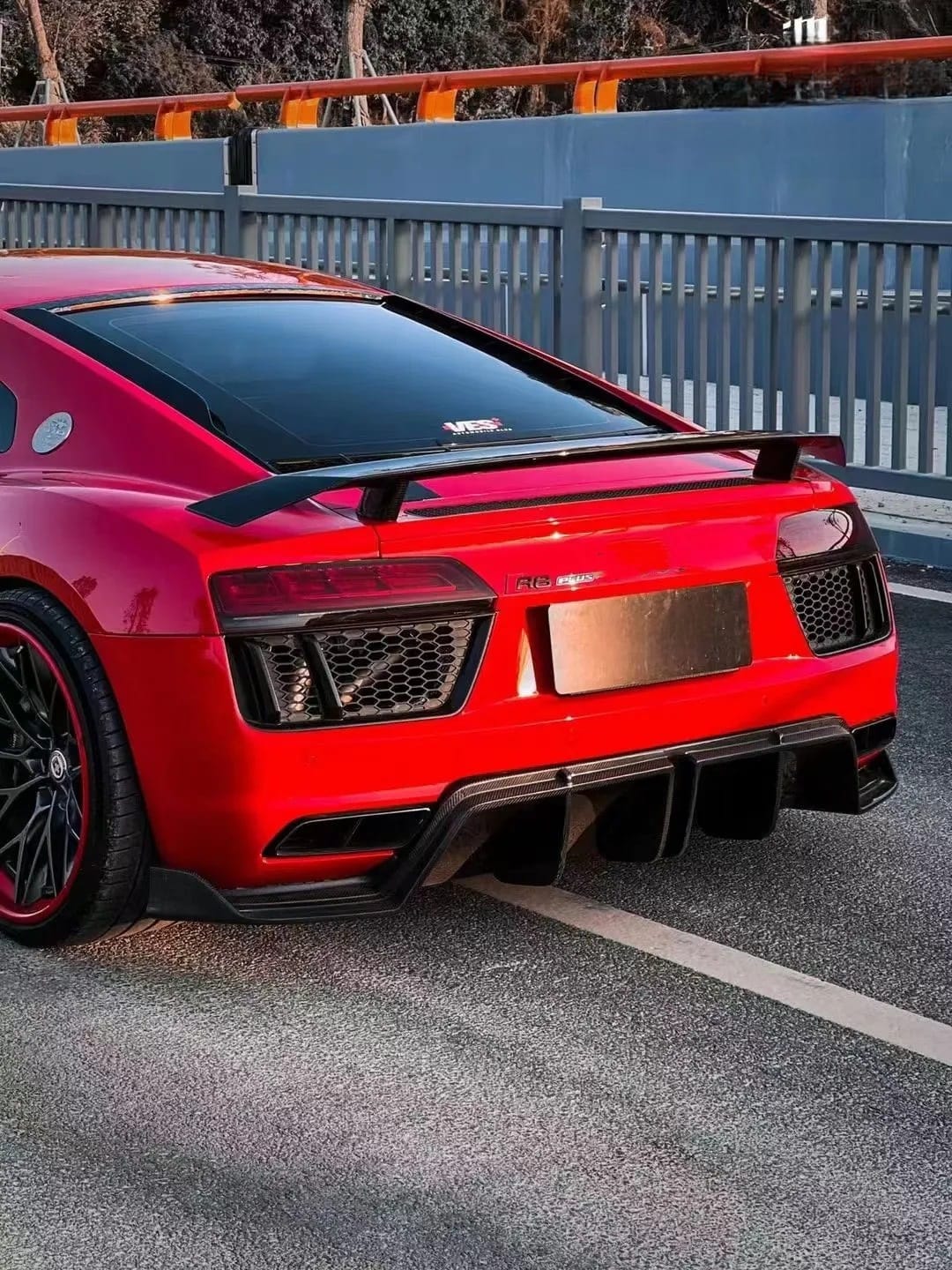 AUDI R8 V8 (V10) 2017-2019 DRY Carbon Fiber Bodykit Upgrade // IMP-Style