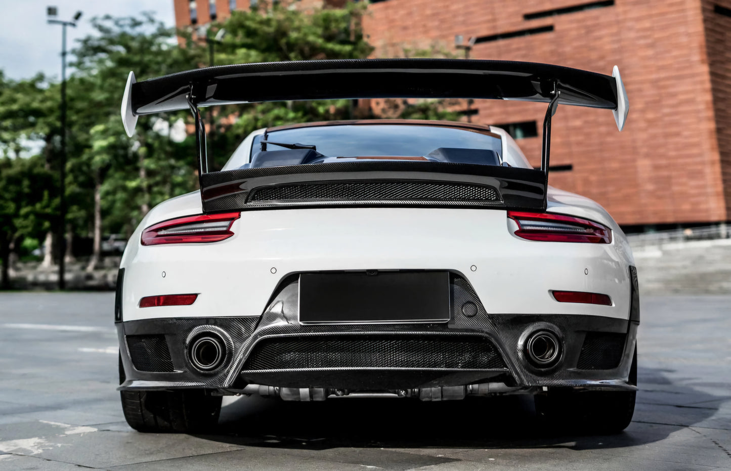 Porsche 911 Carrera (991.1 & 991.2) 2011-2019 DRY Carbon Fiber GT2 RS-Style Rear Wing