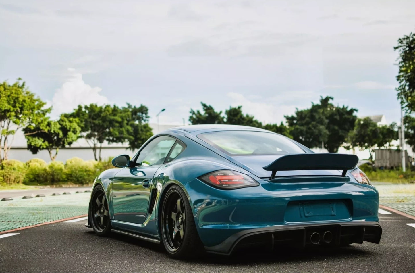 Porsche Cayman (987) 2005-2013 - Carbon Fiber Rear Spoiler