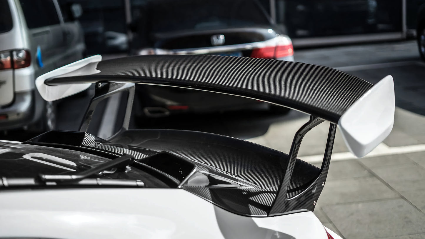 Porsche 911 Carrera (991.1 & 991.2) 2011-2019 DRY Carbon Fiber GT2 RS-Style Rear Wing