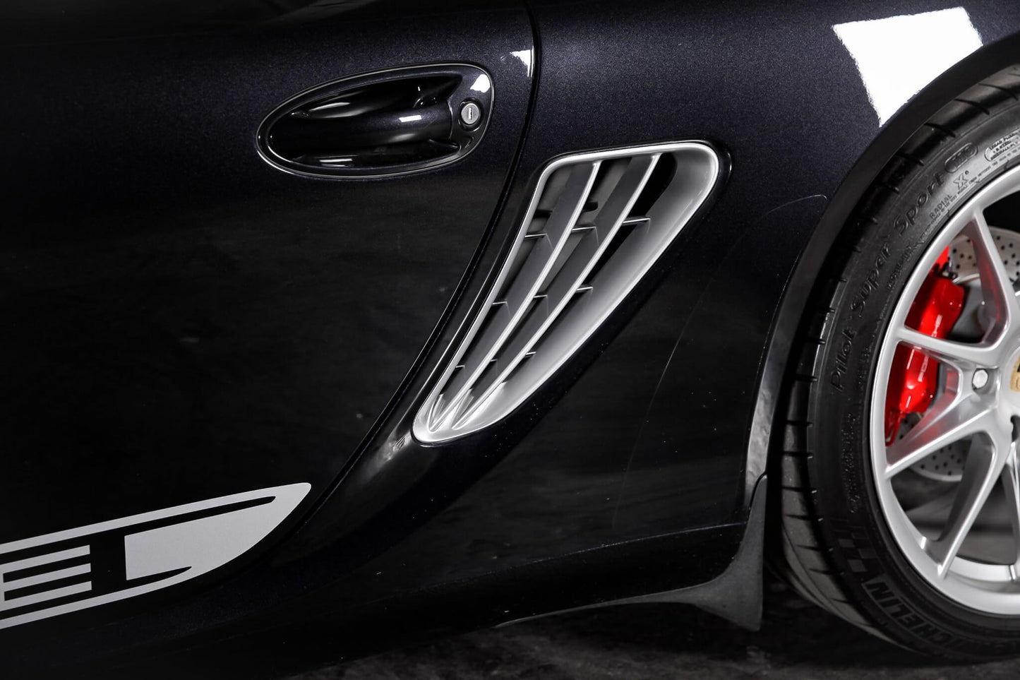 Porsche Cayman (987) 2005-2013 - DRY Carbon Air Intake